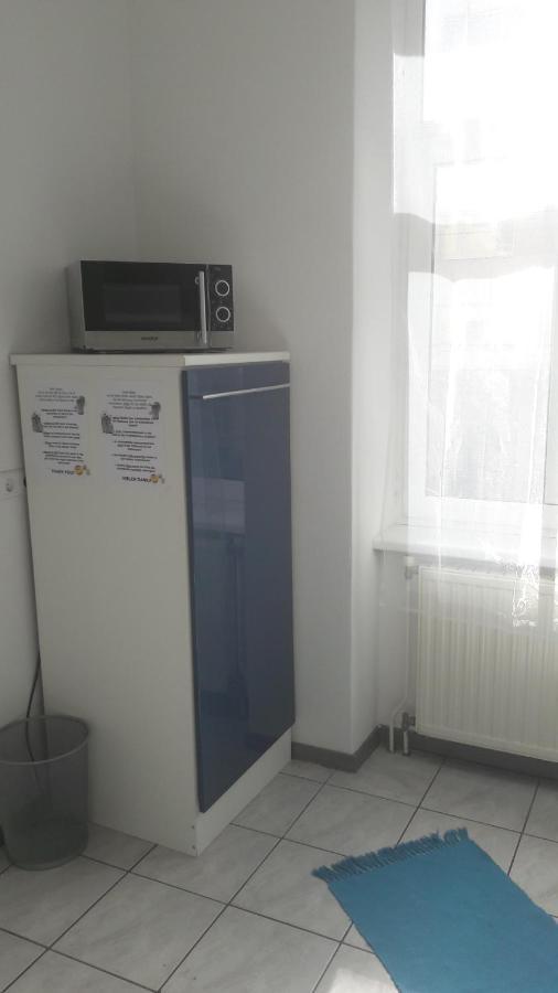 Nette Altbauwohnung Nur 10 Min Von Der City Vienna Esterno foto